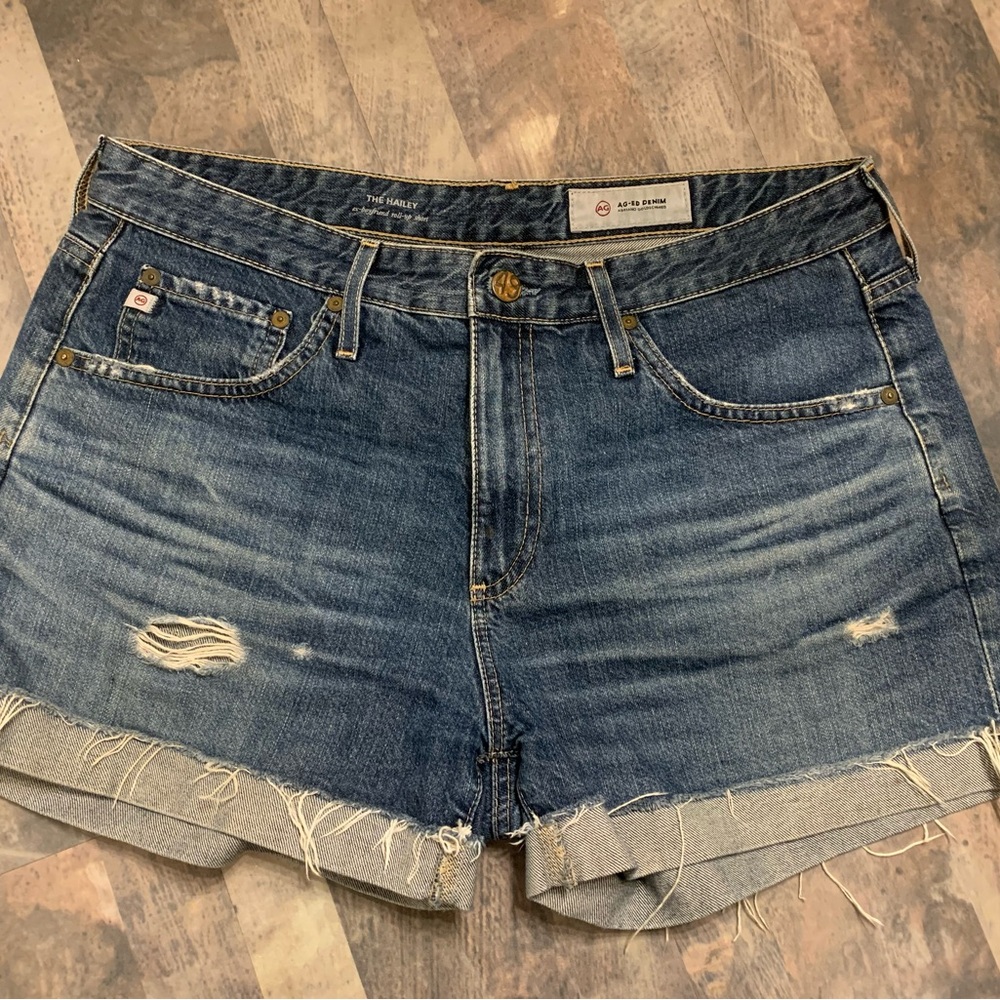 AG Denim The Hailey ex-boyfriend up short 30